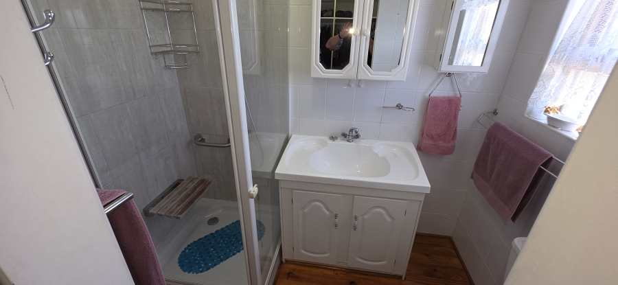 4 Bedroom Property for Sale in Dana Bay Western Cape